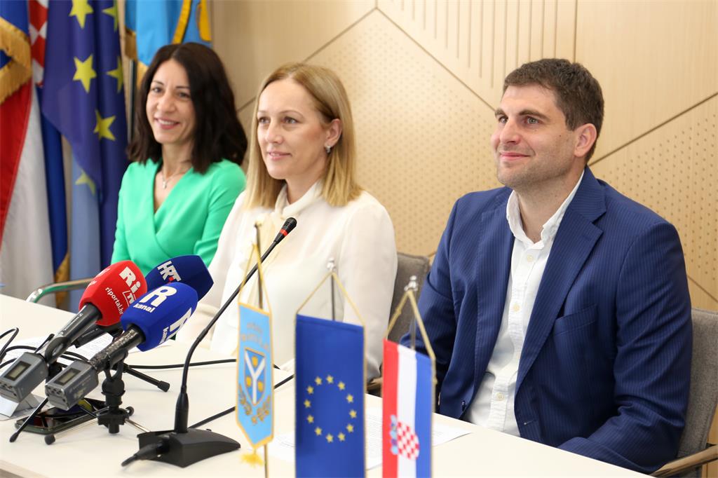 Slika novosti
