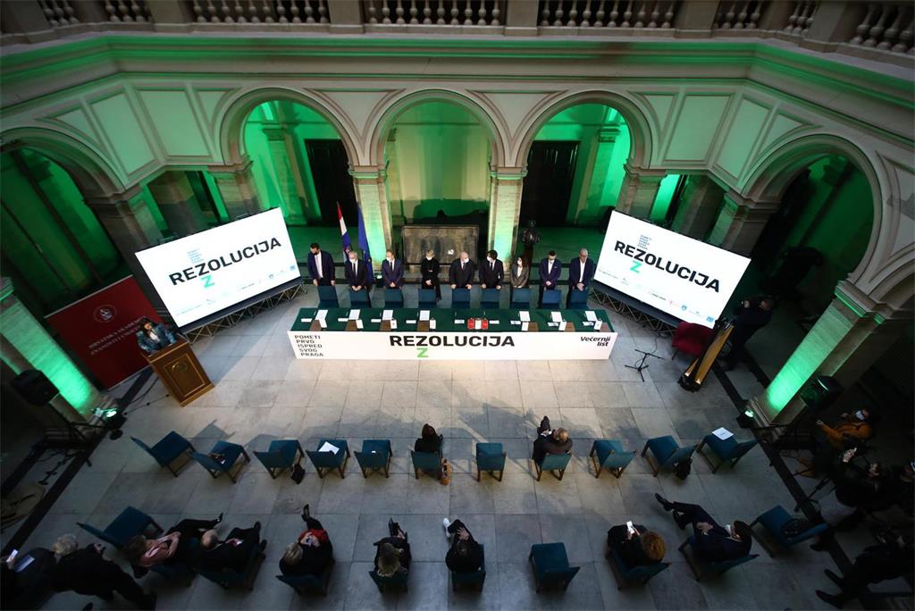 Slika novosti