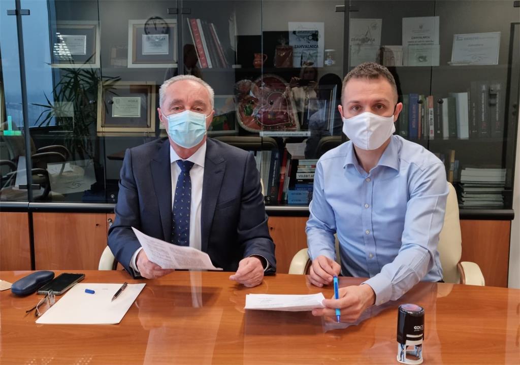 Slika novosti